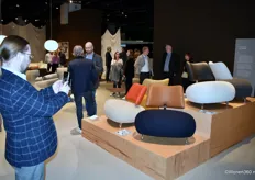 The iconic Leolux ball chair continues to capture attention; many imm visitors snapped photos of the seating ball, specially designed in 1989 for the house of the future. The furniture piece remains as futuristic and whimsical as ever.