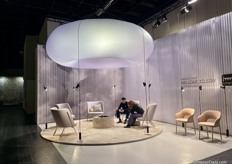 Installation Circle by Studio Dessi: Welcome to stay!