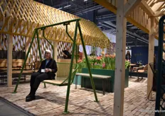 Initially active in the playground market in 1980, Nola's focus now is on outdoor furniture for public spaces. Founder Agneta Stake is sitting on a swing from the Korg Collection.