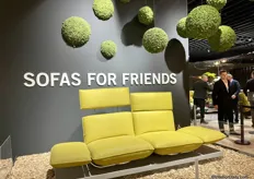 "Sofas for Friends" by Koinor. The interactive model showcased all options, including automatically adjustable headrests and side panels that slide out to become footrests.