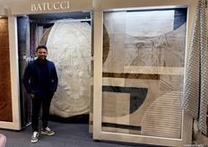 Sasjad Nasery from the German company Lalee was super busy at the stand! Here with the latest Batucci collection.