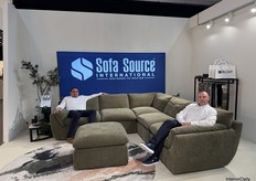 The Irish company Sofa Source was exhibiting at the fair for the first time; on the left, Piotr Wasilak and Harry Sweeney.