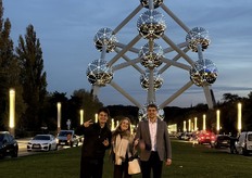 Brussels by Night, with part of the InteriorDaily and Wonen360 team, from left to right: Dwight Klecha, Marie-Elise Bruins Slot, and Leo Elenbaas.