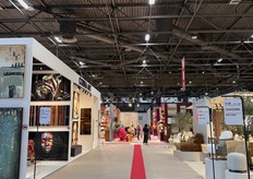 A glimpse of Hall 5A in the early morning, still quiet before the storm.