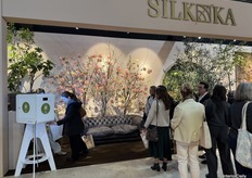 Visitors queued up to take photos at Silk-Ka’s photo booth.