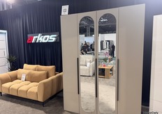 The new round mirror design in clay color by Sliding Wardrobes 4U, a brand by Arkos, is gaining popularity in the UK.