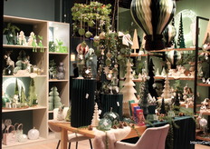 Visitors explored Wurm’s latest Ever Green collection, featuring earthy brown and green tones.