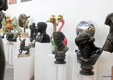 Ruocco Fonderia Artistica, made in Naples, Italy, with finely crafted display artworks by the company.