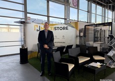 Krystian Slebioda from Multistore, which is a B2B marketplace engaged in dropshipping and export.