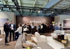 Befame’s stand was consistently bustling, as shown here at the end of the day near the bar.