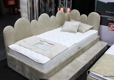 A brief glimpse of the latest collection of Padvlskas, including this warm and unique design for a single bed.