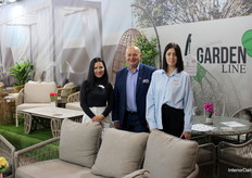 At Chomik’s stand, Renata Biela, CEO Marek Świeży, and Anna Huricheva showcased the Garden Line, engaging visitors with the brand’s latest outdoor furniture collection.