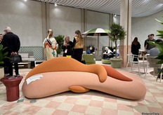 The new Loop sofa by Ethimo. Design by Elena Salmistraro. This is their first collaboration with this designer.