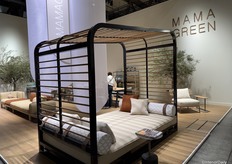 Daybed Sombrero by Mamagreen.