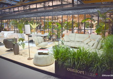 Shown were a range of completely new models; not only lounges, but also tables, chairs and box springs, which surprise both aesthetically and technically.