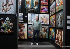 Stany Lanoo at the high stand of Gave Specials.