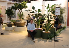 Owner Christophe Scheyvaerts at his MAZU stand.