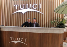 The Tuuci duo from Oisterwijk showcases a beautiful stand with wood and marble.