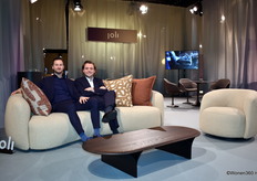 Lennert Vermeulen and Julot Punnewaert of JOLI, Belgian design for indoors and outdoors. The brand presented, among others, Mathias De Ferm's sophisticated Pulse Table Collection.