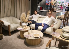 Lars Dunnewind (left) and Peter de Lijster on the Moza bench which for many is a new bench.