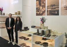 Nick jonker and Susan Verheggen at Mooisa's marble stand.