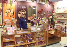 Mariette boers with Floriëtte's new collection.
