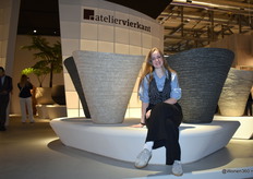 Ellen Van Steenkiste of Atelier Vierkant at the Iris collection, where the rocky texture stands out.