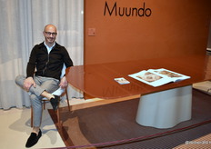 In the Netherlands, Paul van Doremalen (owner of Left Label Collections) represents Waregem-based PR Living Group, which includes the design furniture brand Muundo.