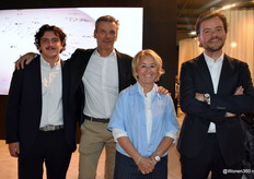 Kris Van Puyvelde with his sons Rik (left) and Pieter, and his wife, of Royal Botania, which confirmed its innovative status at the Salone del Mobile in the absolute top of the outdoor segment.